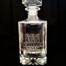 Load image into Gallery viewer, Personalized Whiskey Decanter