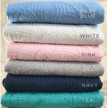 Load image into Gallery viewer, Embroidered Blanket, Baby Quilt, Nursery Quilt, Baby Gift, Baby Shower gifts, Personalized Baby Blanket, Baby Blanket, Crib, Nursery blanket