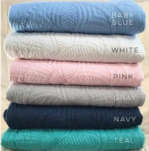 Load image into Gallery viewer, Embroidered Blanket, Baby Quilt, Nursery Quilt, Baby Gift, Baby Shower gifts, Personalized Baby Blanket, Baby Blanket, Crib, Nursery blanket